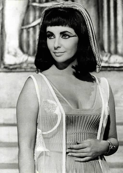 Elizabeth Taylor as Cleopatra (Wikimedia Commons)