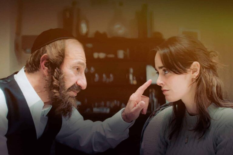 Hadas Yaron and Sasson Gabai in "Kugel" (Courtesy of Izzy).