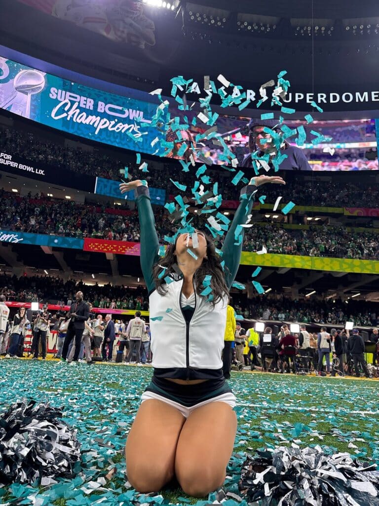 Elana Horowitz at the Super Bowl (Brian Garfinkel)