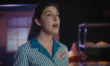 Sunny Sandler as Sophie in Don’t Say Good Luck. (Courtesy of Netflix)