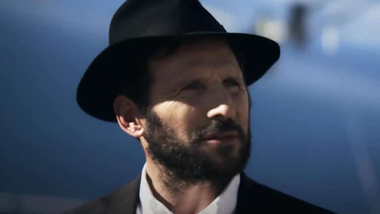 Mark Feurstein as Rabbi Mo Zaltsman, who investigates the murder of a friend and donor.